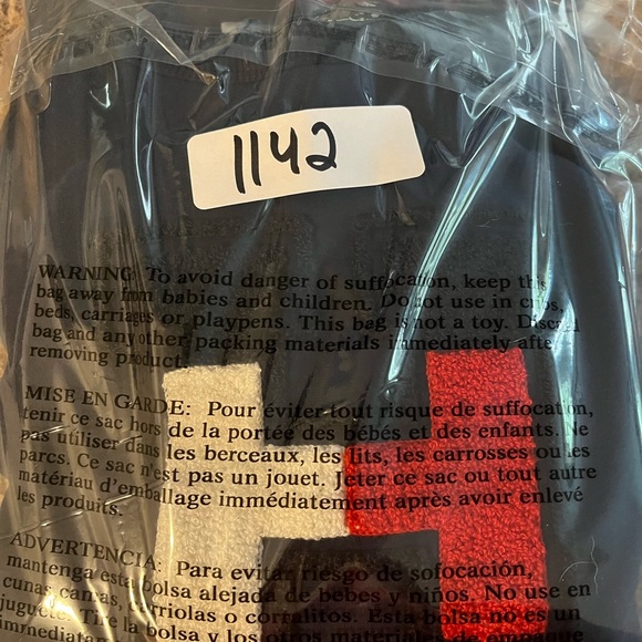 Women’s navy blue Tommy Hilfiger crew neck sweatshirt with raised logo size L - Picture 10 of 10